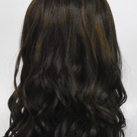 かつらヘアアイロンで巻紙スタイル