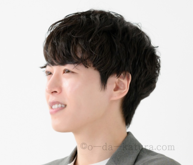 男性用、自髪(地毛・自毛）で造るかつら（キューティクル付き自然加工）