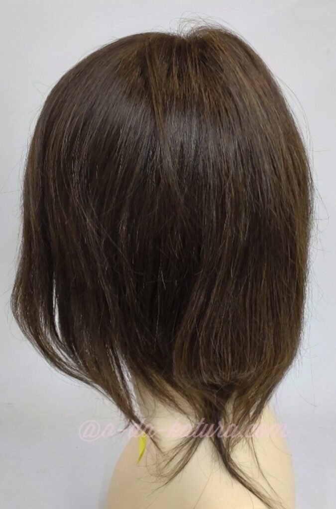 姉妹の自毛で作ったお母さんへ医療用ウィッグ側面の画像