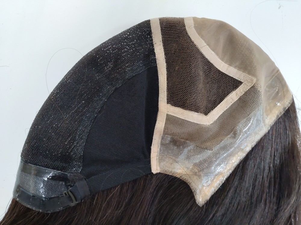 110cm自毛で作った医療用ウィッグの裏側の画像