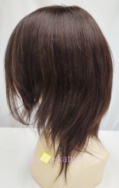 お母さんへ贈る医療用フルウィッグを横から見たところ