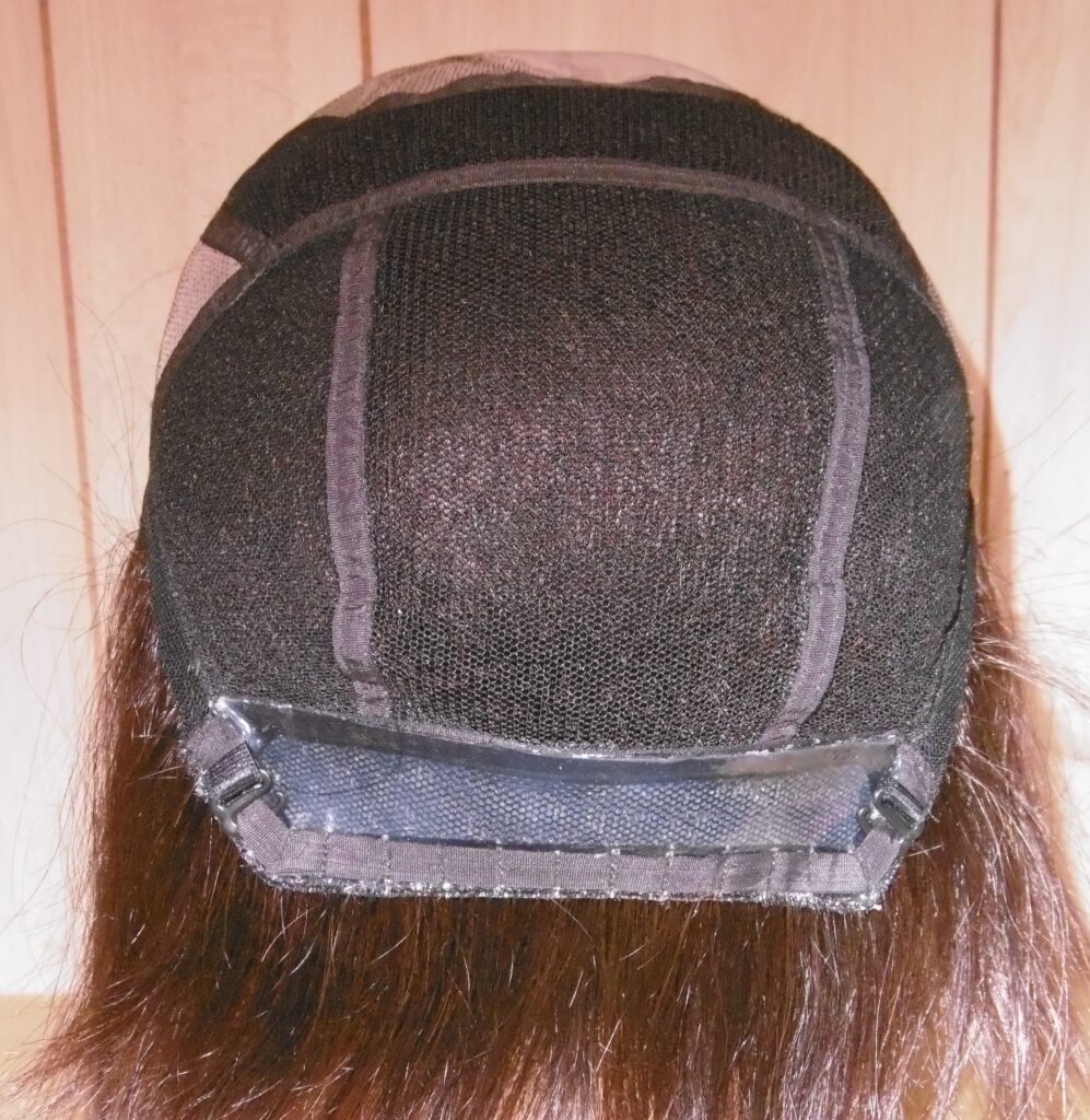 30年前に作った奥さんの地毛のヘアピースの髪で旦那さんの医療用ウィッグの裏地