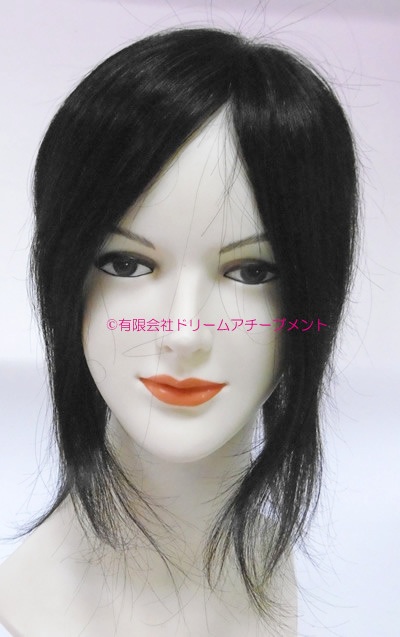 白髪を除いた自毛で作ったトップピース 前から